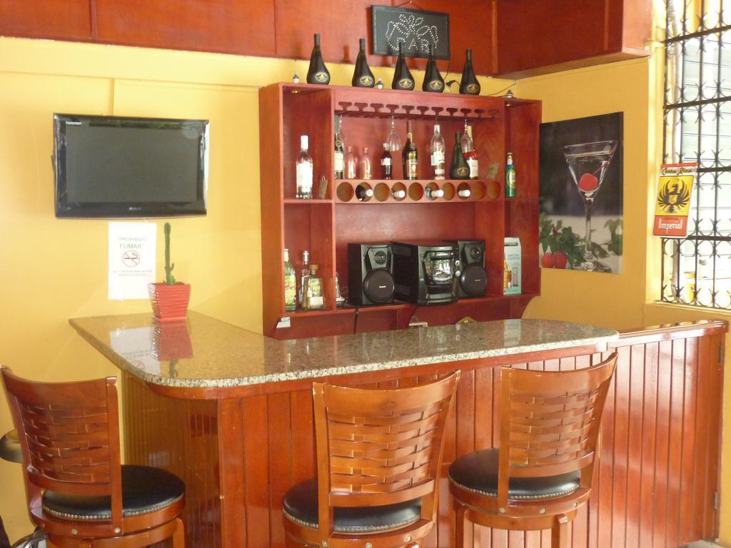 Hostal Cocos Inn Панама Екстер'єр фото
