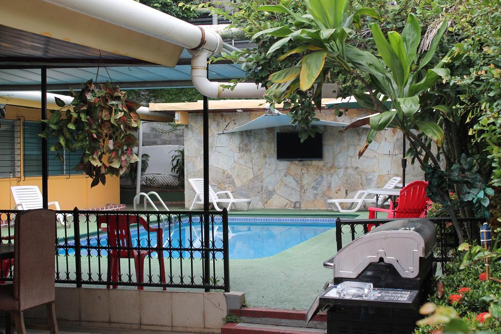 Hostal Cocos Inn Панама Екстер'єр фото