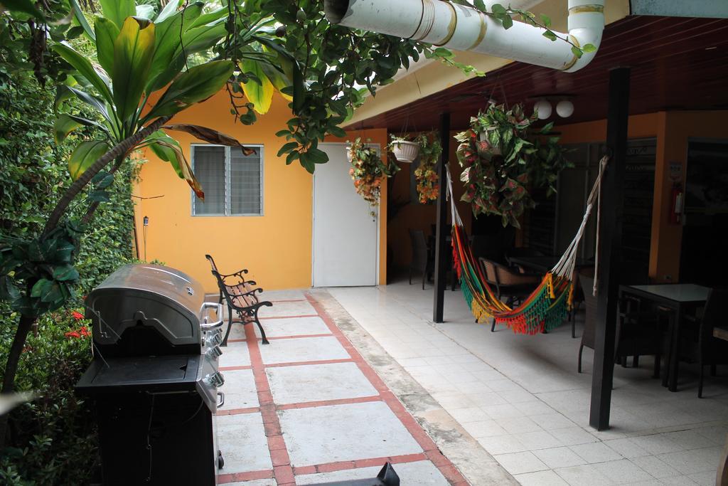 Hostal Cocos Inn Панама Екстер'єр фото