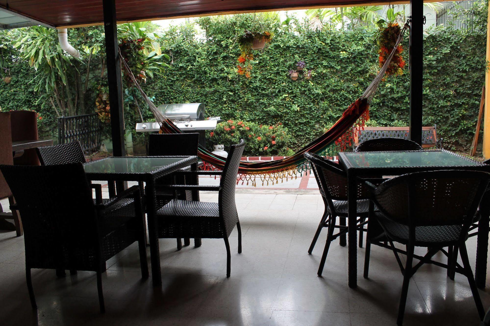Hostal Cocos Inn Панама Екстер'єр фото